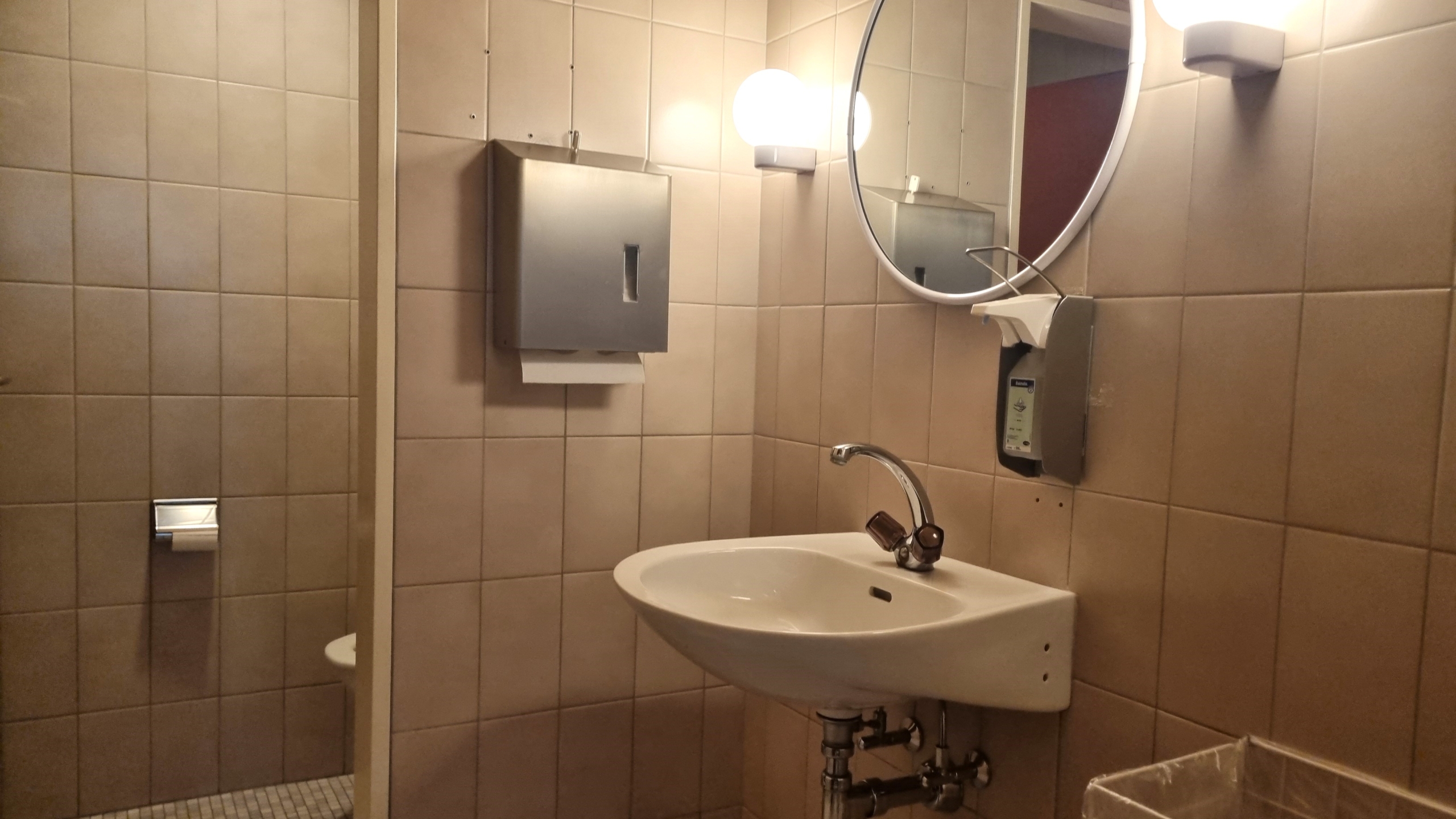 20240529_132147 Gewerbefläche – 122 m2